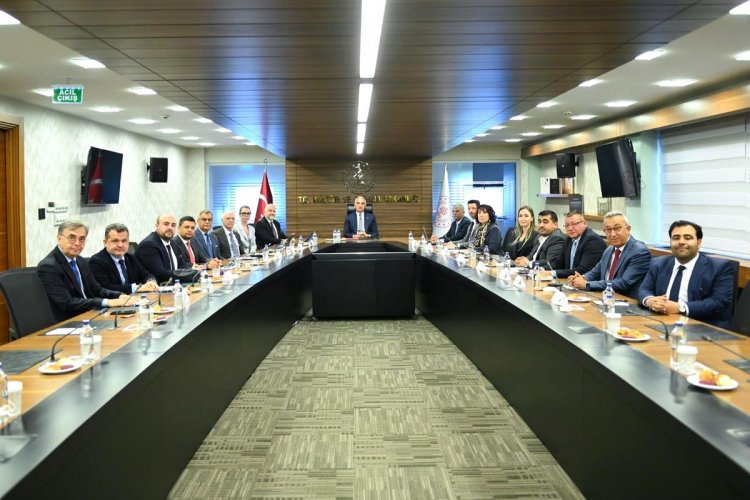 AKTOB YÖNETİM KURULU, KÜLTÜR VE TURİZM BAKANI MEHMET NURİ ERSOY’U ZİYARET ETTİ
