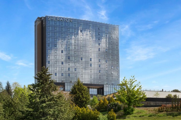 MARKA SEKTÖRE DEĞER KATTI: SHERATON TERMAL LÜKSÜNÜ UŞAK’A TAŞIDI