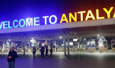 ANTALYA TURİZMİNDE İLK YARI SONUÇLARI: ZİYARETÇİ SAYISINDA GERİLEME