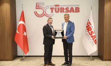 TÜRSAB'DAN ULUSLARARASI İŞ BİRLİĞİ HAMLESİ: ECTAA GENEL SEKRETERİ ERİC DRESİN GENEL MERKEZ'DE AĞIRLANDI