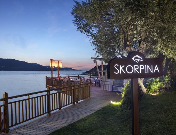 BODRUM’DA GÜN BATIMINA KARŞI DENİZ ÜRÜNLERİ KEYFİ: SKORPINA