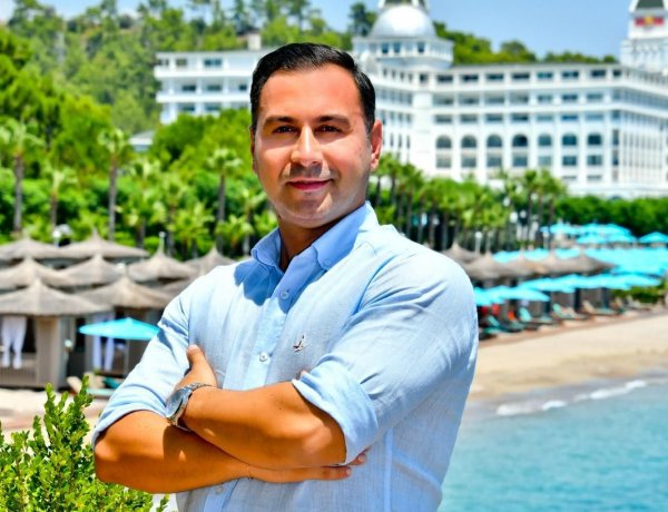 MİSAFİR İLİŞKİLERİNDE 'NİRVANA' VİZYONU: ONUR KIRTAŞ’TAN SEKTÖREL BAKIŞ!