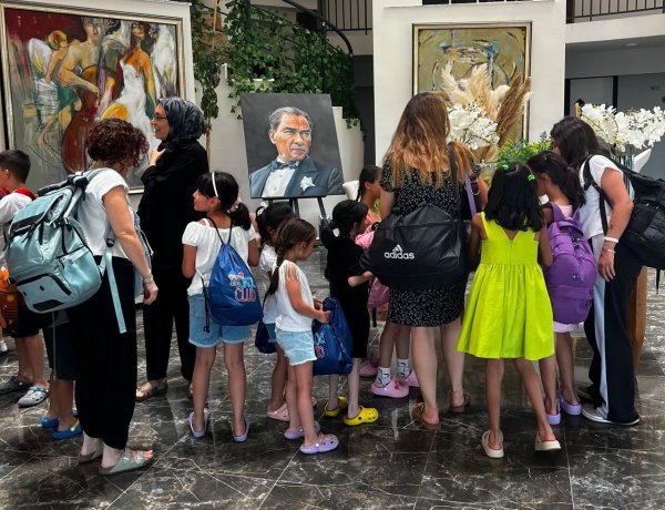 ÇOCUK ESİRGEME KURUMU’NDAKİ ÇOCUKLAR İÇİN UNUTULMAZ GÜN: ‘GELECEĞİMİZ GÜZELLEŞSİN’