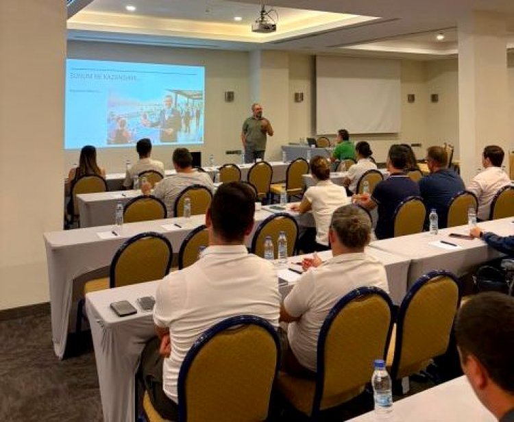 PINE BAY HOTELS & RESORTS’TA 'MİSAFİR DENEYİMLERİ ELÇİLERİ' EĞİTİMİYLE GELİŞİM SEFERBERLİĞİ