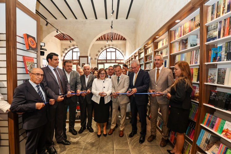 TÜRKİYE İŞ BANKASI KÜLTÜR YAYINLARI GAZİANTEP’TE!