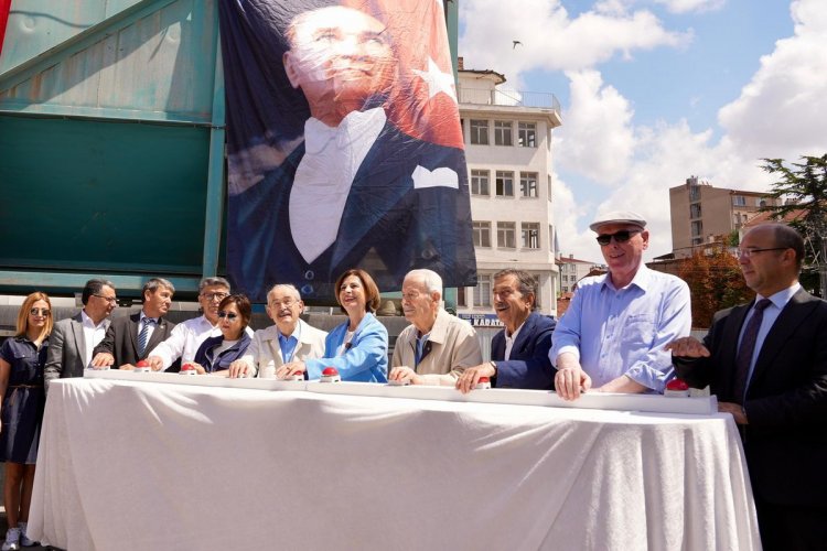 ESKİŞEHİR HALKEVİ, ÖZGÜN MİMARİSİ KORUNARAK YENİDEN KENT YAŞAMINA KAZANDIRILIYOR