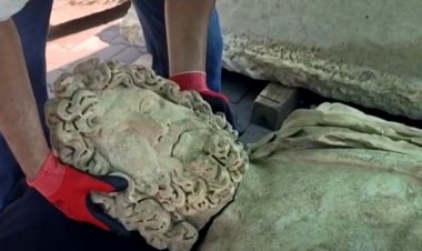 ASPENDOS’TA ŞİFANIN YAKLAŞIK 1.800 YILLIK SEMBOLÜ GÜN YÜZÜNE ÇIKTI!