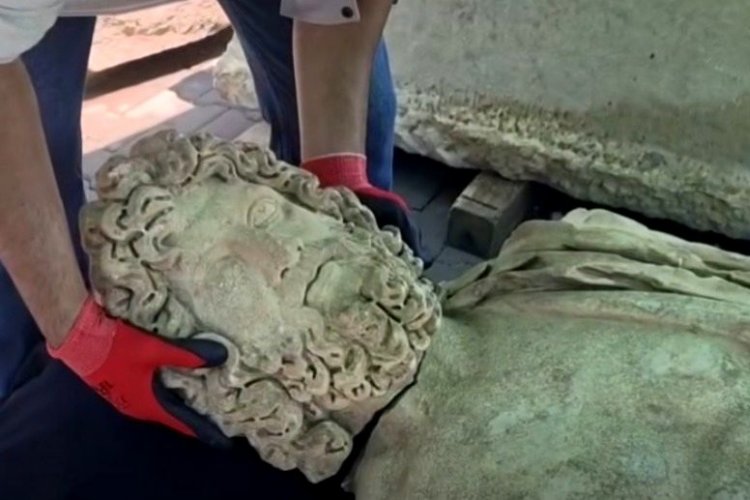 ASPENDOS’TA ŞİFANIN YAKLAŞIK 1.800 YILLIK SEMBOLÜ GÜN YÜZÜNE ÇIKTI!