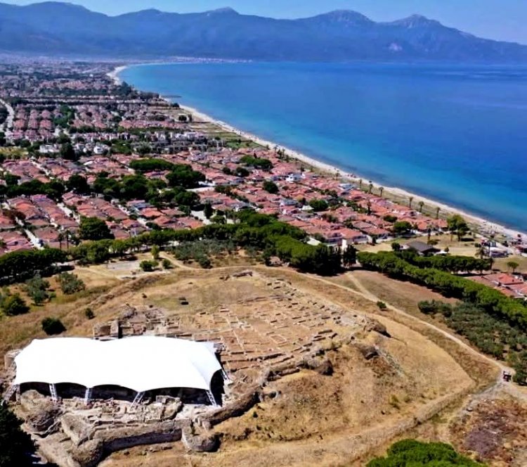 KADIKALESİ-ANAİA HÖYÜĞÜ KAZILARI UNESCO DÜNYA MİRASI GEÇİCİ LİSTESİ'NDE