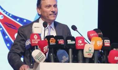 5. BURSA TURİZM ZİRVESİ BAŞLADI: 'GÜÇLÜ ACENTA OLMADAN GÜÇLÜ YEREL TURİZM OLMAZ'