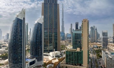 DUBAİ ESKİ GÜNLERİNİ ARIYOR