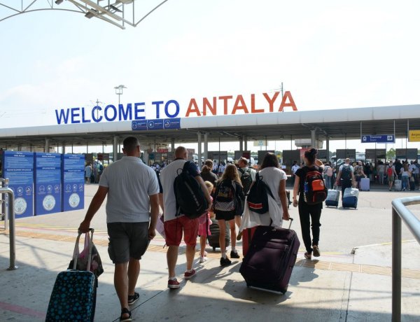 FRAPORT TAV ANTALYA HAVALİMANI, TÜRKİYE'NİN EN İYİ İŞVERENLERİ ARASINDA YERİNİ ALDI