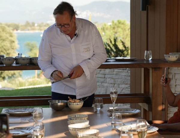 ÜÇ MICHELIN YILDIZLI ŞEF THOMAS BÜHNER, ANDA BARUT COLLECTION’DA GASTRONOMİ TUTKUNLARIYLA BULUŞTU