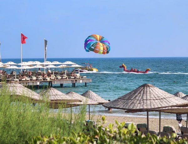 ANTALYA DÜNYA TURİZMİNİN ZİRVESİNDE: EN ÇOK ZİYARET EDİLEN 8’İNCİ ŞEHİR