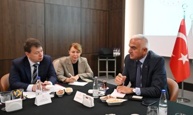 TÜRKİYE-RUSYA HATTINDA HEDEF: DAHA FAZLA UÇUŞ, DAHA GÜÇLÜ TURİZM