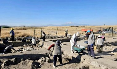 KÜLTEPE’DE 78 YILLIK KAZI TARİHİNDE BİR İLK: HELENİSTİK DÖNEME AİT MOZAİKLİ YAPI GÜN YÜZÜNE ÇIKARILDI