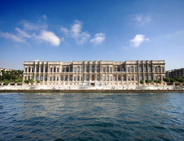 ÇIRAĞAN PALACE KEMPİNSKİ İSTANBUL, DÜNYANIN EN İYİ 50 OTELİ ARASINDA GÖSTERİLDİ