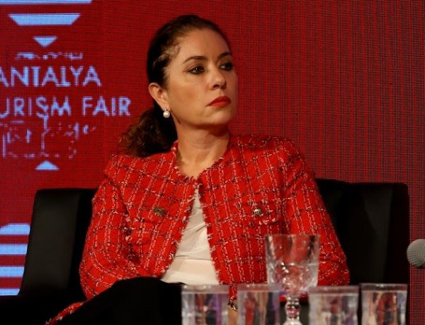 HEDİYE GÜRAL GÜR TURİZMİN GELECEĞİNİ VE YENİ YATIRIM STRATEJİLERİNİ DEĞERLENDİRDİ