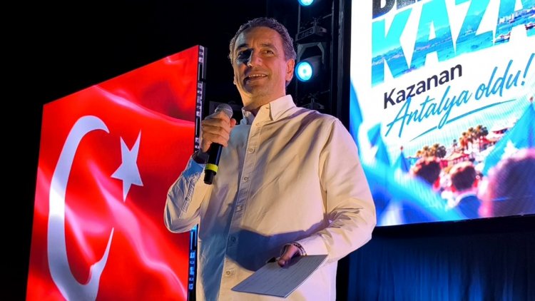 BERKAY BAHAR VE EKİBİ ATSO SEÇİM ZAFERİNİ KUTLADI: 'ANTALYA’DA RENK İŞİ BİTMİŞTİR'
