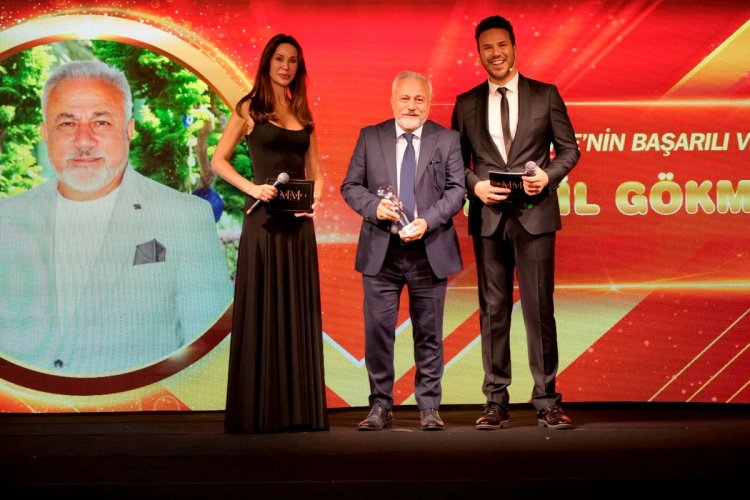 ÜÇÜNCÜ KUŞAK MENGENLİ ŞEF HALİL GÖKMENOĞLU’NA VİZYON ÖDÜLÜ